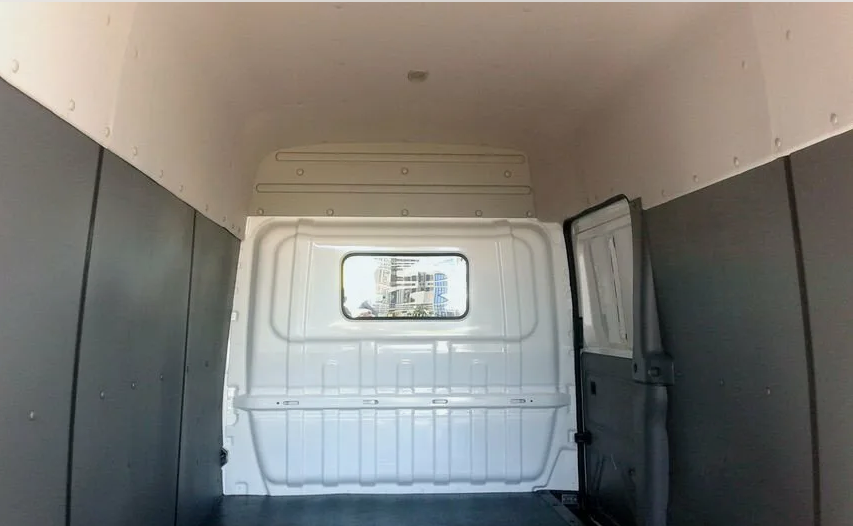 Грузовой фургон МАЗ-3650-22